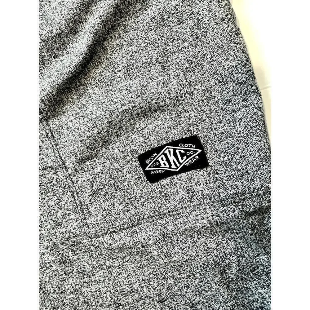 BROOKLYN Clothing Gray Men's Fleece Jogger with Pockets Size L